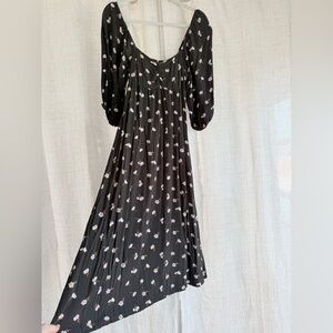 Billabong Floral Midi Dress w/ Puff Sleeves